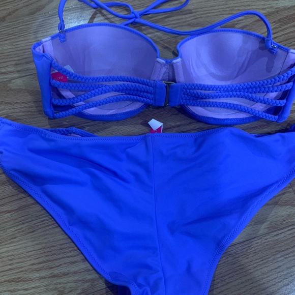 New Victoria Secret 2 piece bikini - Picture 2 of 6